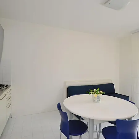 Stylish Flat For A Perfect Getaway In Lignano Apartment Lignano Sabbiadoro
