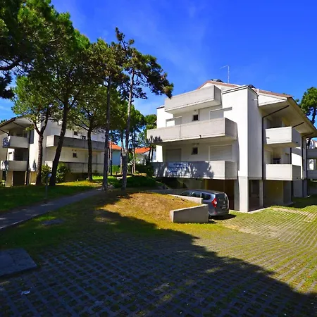Apartment Stylish Flat For A Perfect Getaway In Lignano